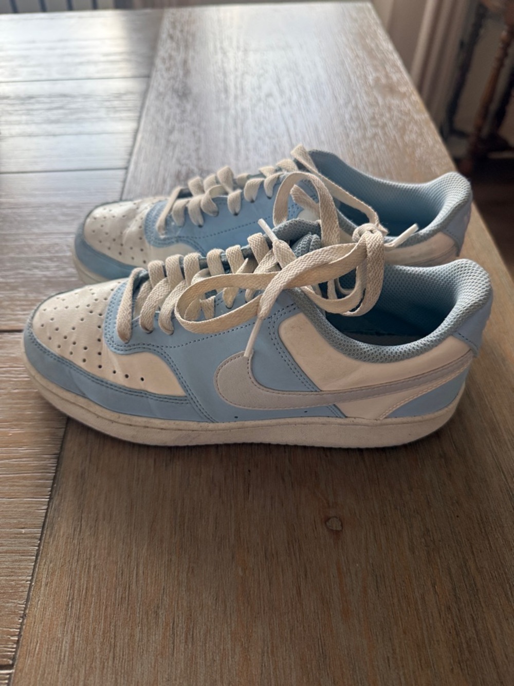 Nike Women's Low-Top Sneakers in Light Blue and White